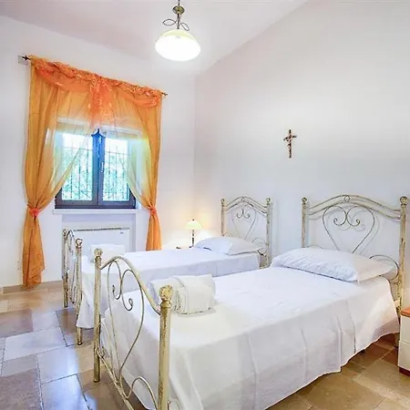 Ramunno I Sleeps 8 Pool Wifi Vila